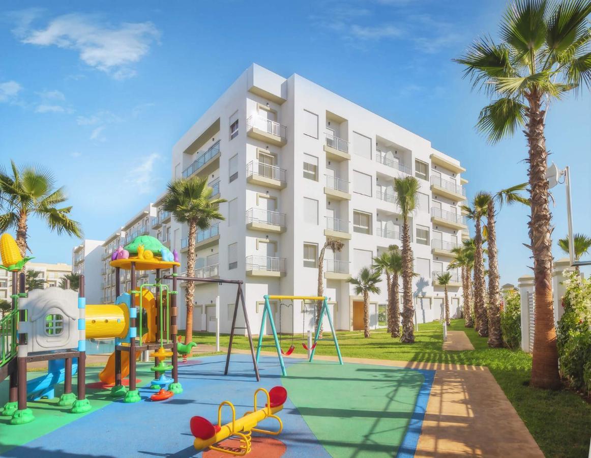 Apartamento Apparemment De Luxe Vue Piscine Bouznika Exterior foto